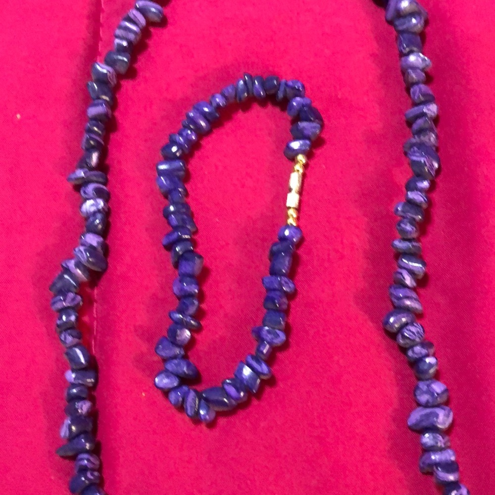 Handmade jewelry set. Necklace and bracelet.
